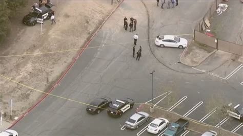 Suspect shoots 2 hostages after wounding California officer